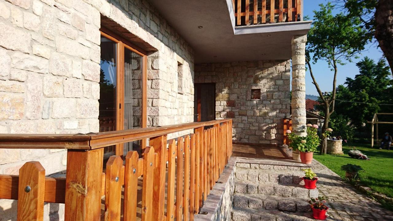 Bujtina Shkodrani Bed & Breakfast Voskopoje Ngoại thất bức ảnh